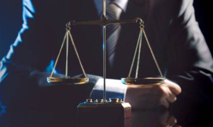 Corporate-Law-724